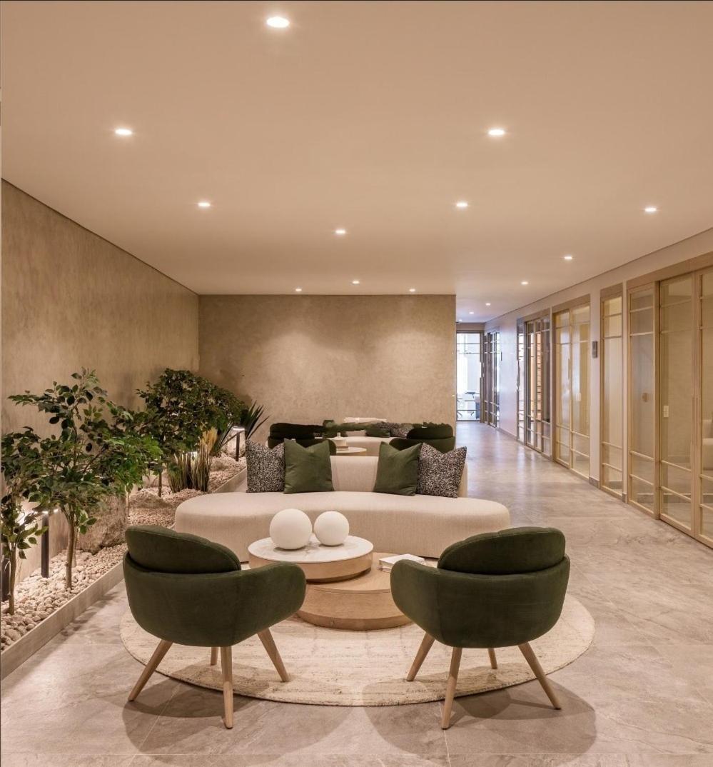 Le Parc Residences With Hotel Services 基多 外观 照片